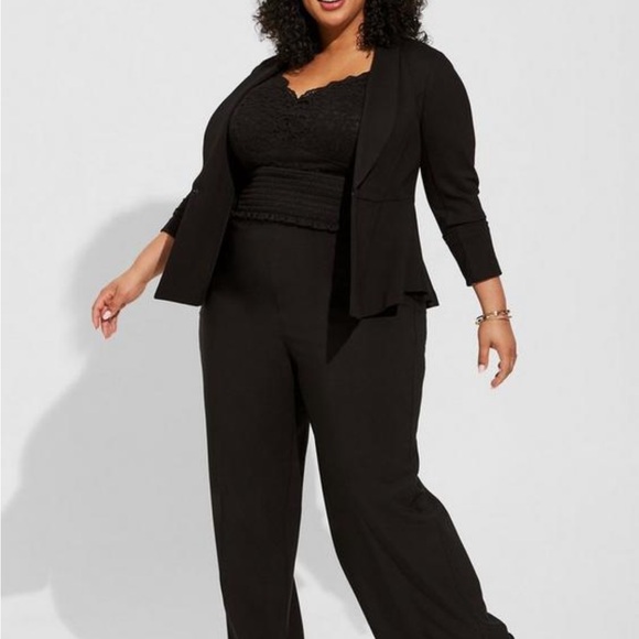 Black Peplum Torrid Blazer size 14 - Picture 3 of 4